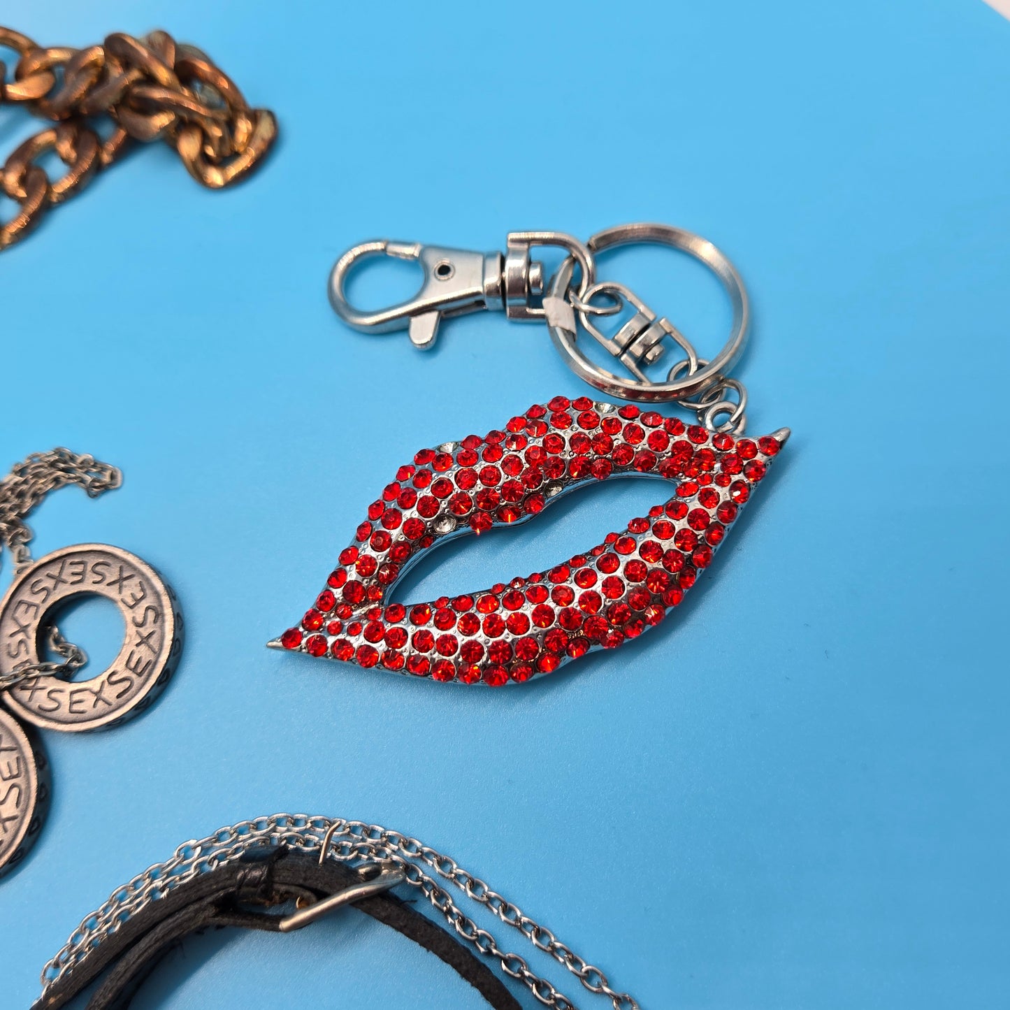 "Smokin' Hot Romance" Themed Accessories Pouch